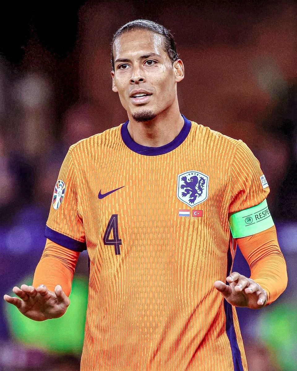 目前则位列 目前则位列