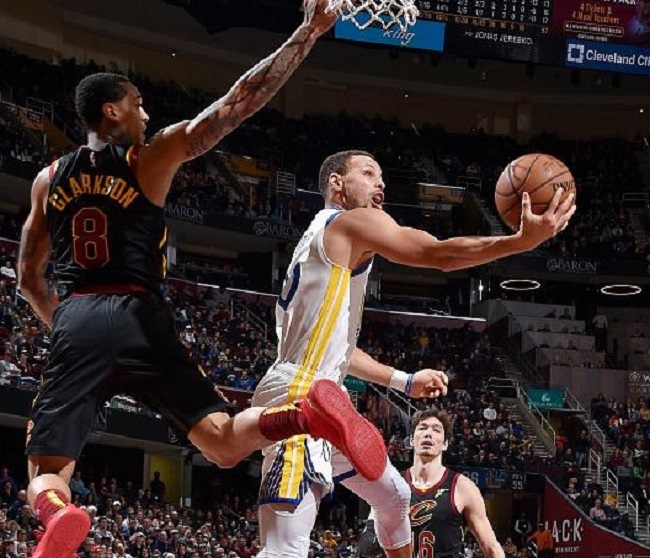 一轮比赛中 一轮比赛中