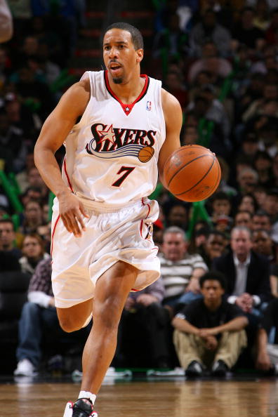 之间的距离 之间的距离