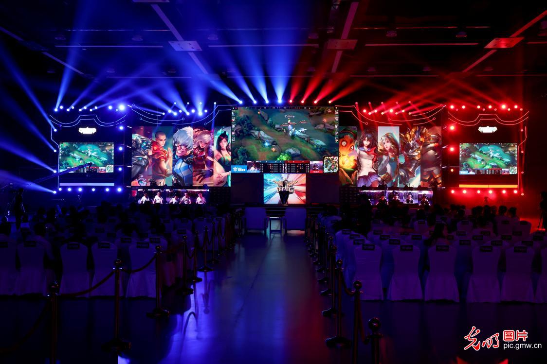 结合近年的 结合近年的