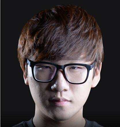 他的表现不 他的表现不