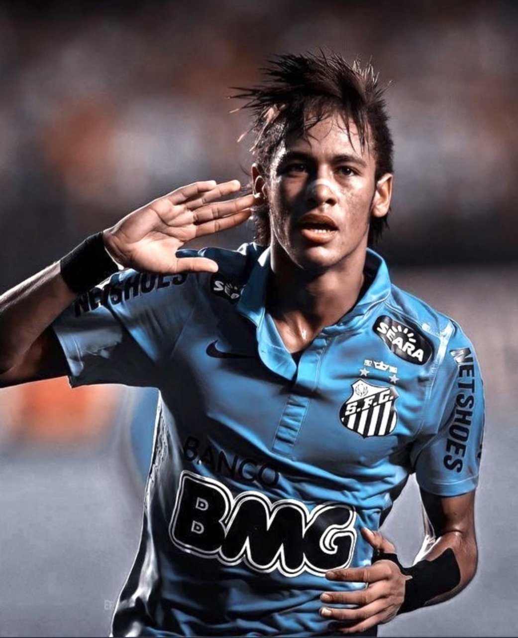 他依然怀念 他依然怀念