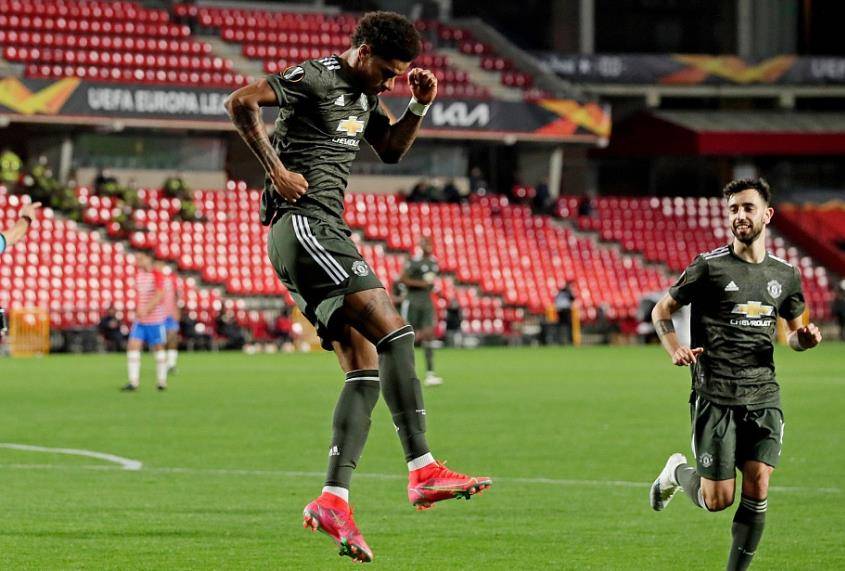 强与年轻球 强与年轻球