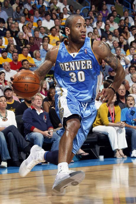 牌只是由于 牌只是由于